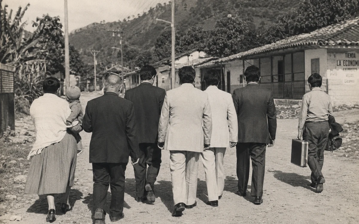 Nueva etapa apostólica en 1964